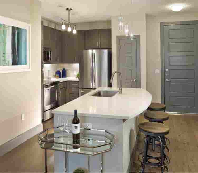 Master Bedroom with en-suite bath
