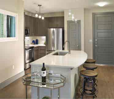 Master Bedroom with en-suite bath