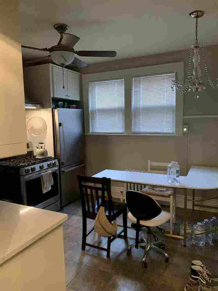Looking for a roommate!