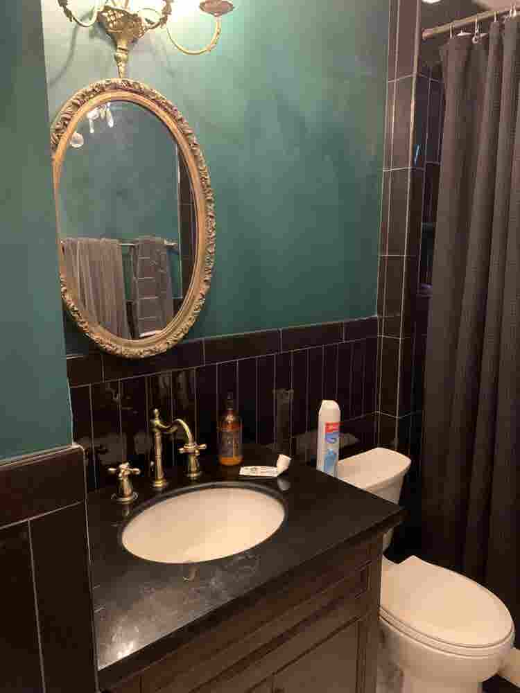 Looking for a roommate!