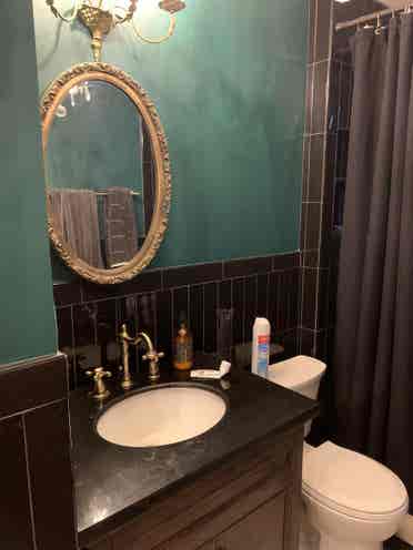 Looking for a roommate!
