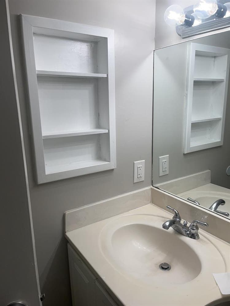 2 Bedrooms w/ Shared Bath – $
