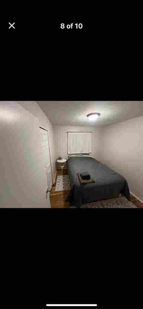 $ Room Downtown Royal Oak