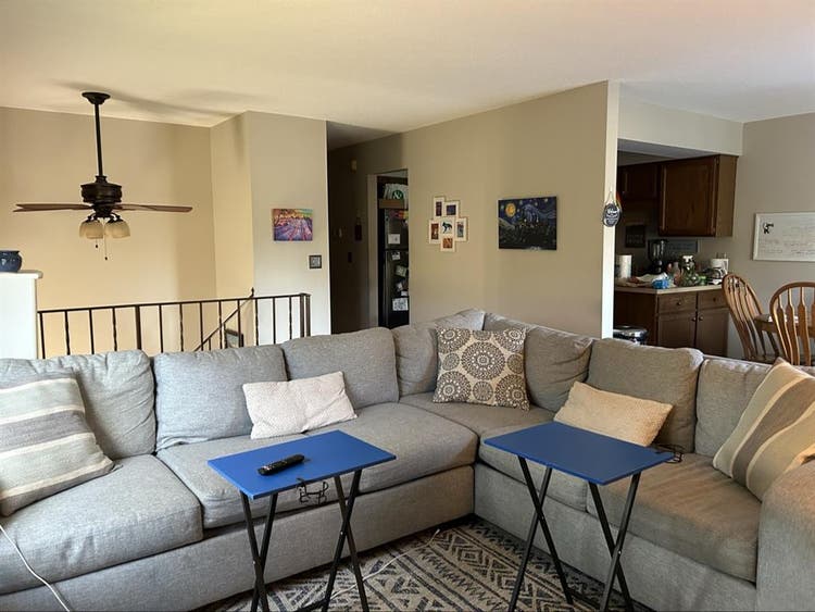 Seeking roommate for Eagan, MN