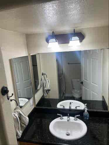Room for Rent in Oceanside