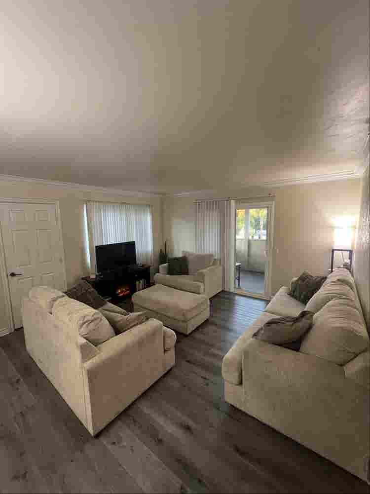 Room for Rent in Oceanside