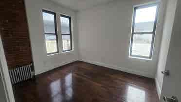 Large Harlem shared unit