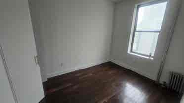 Large Harlem shared unit