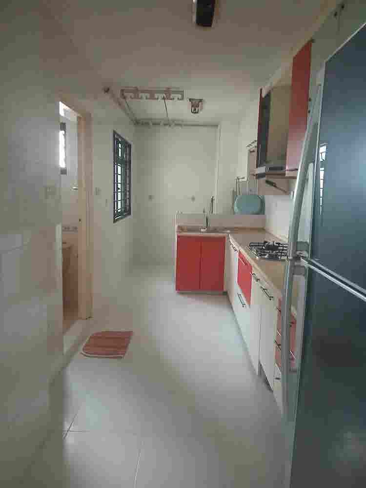 Jurong west common room for rent