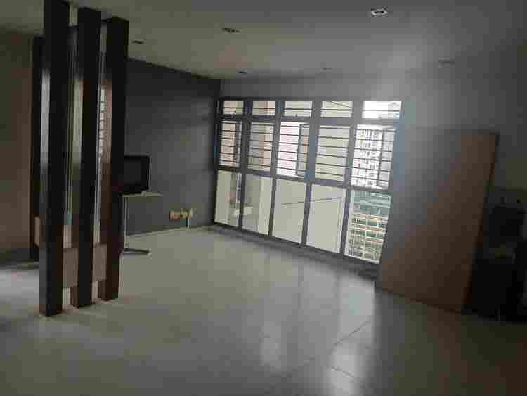 Jurong west common room for rent
