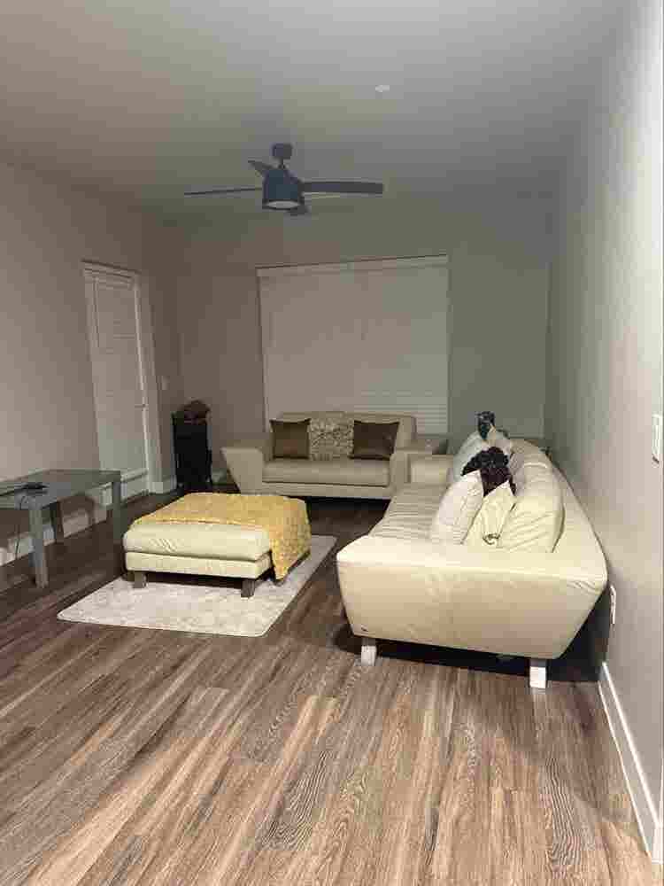 Room available in Goodyear