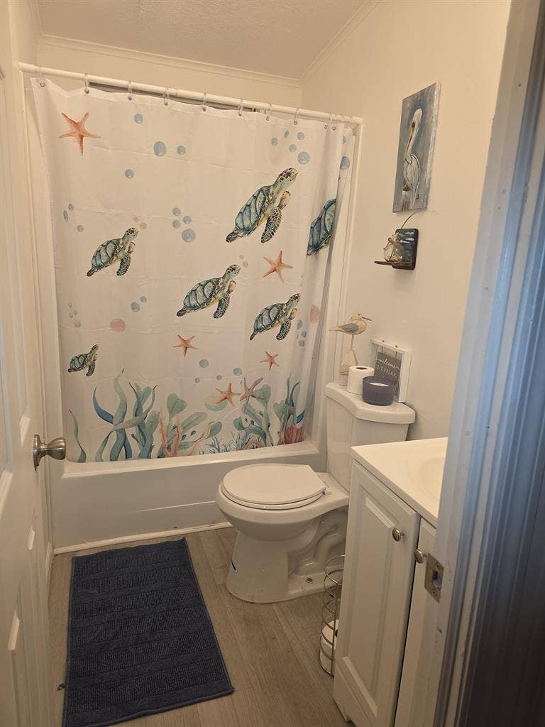 Furnished room for rent