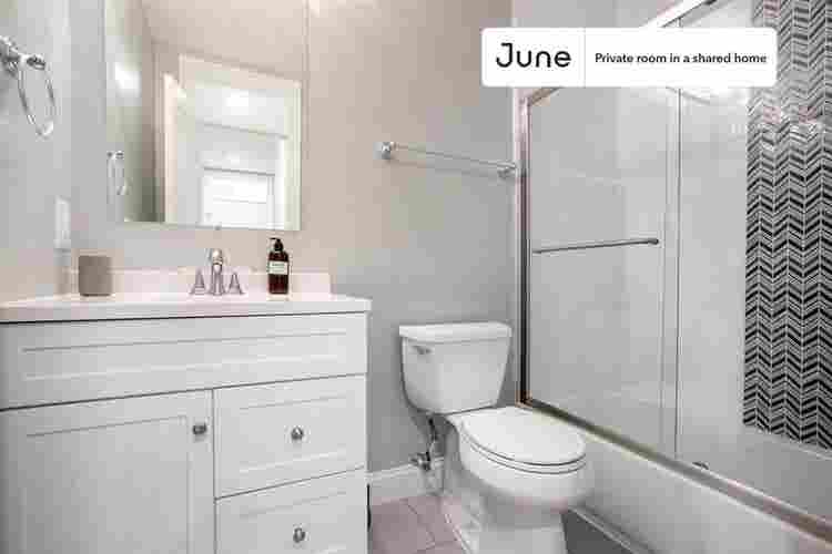 4 BR in Washington DC