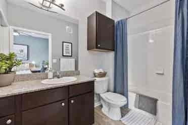 Looking to sublease