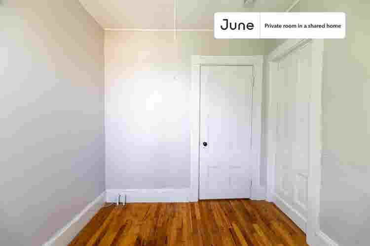 4 BR in Boston