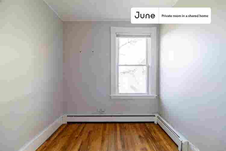 4 BR in Boston