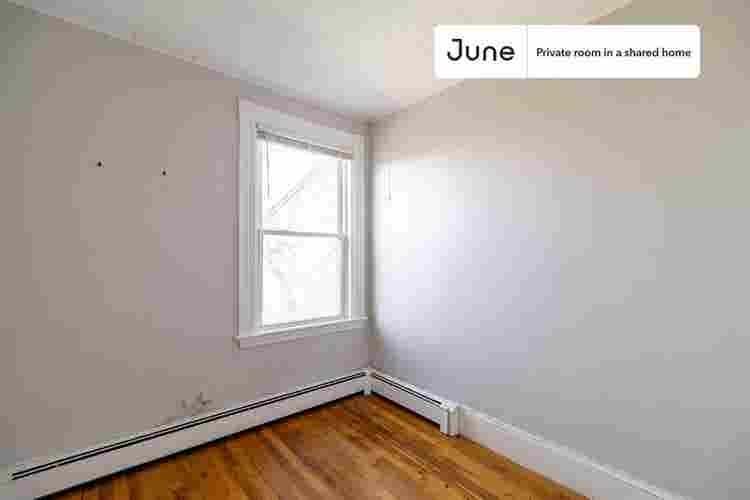 4 BR in Boston