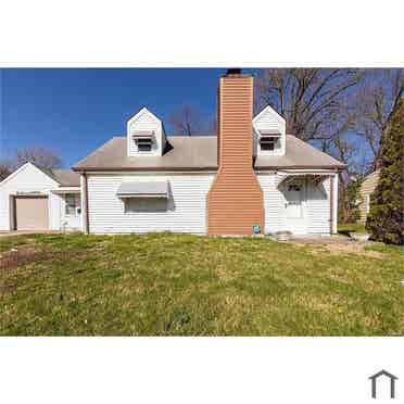 - House - SECTION 8 ELIGIBLE