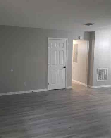 Newly renovated beautiful S/Family