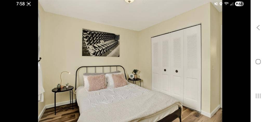 Arvada Condo Room for Rent.