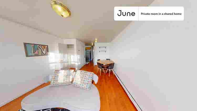 2 BR in New York City