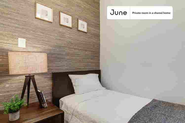 4 BR in New York City
