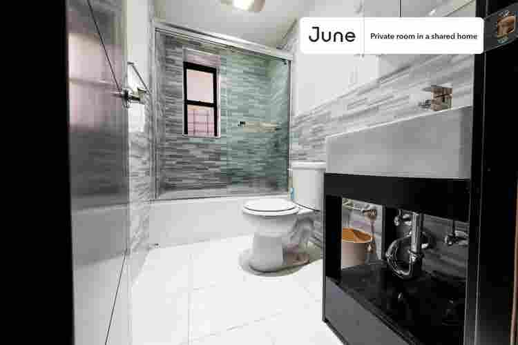 4 BR in New York City