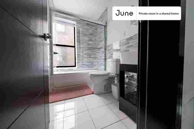 4 BR in New York City