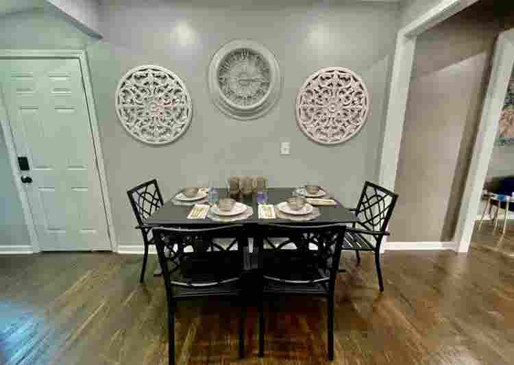 Room Near AU center Westlake transi