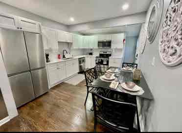 Room Near AU center Westlake transi