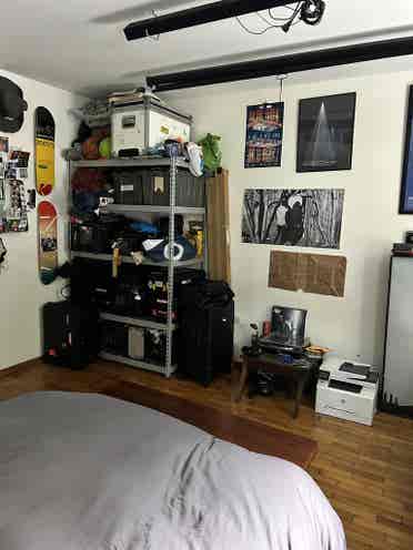 Large Room w/ Bathroom Near L Train