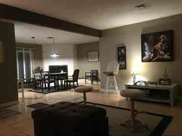 PRIVADE ROOM FOR MONTLHY RENT