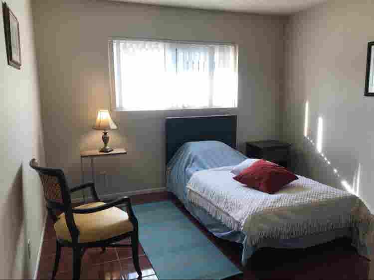 PRIVADE ROOM FOR MONTLHY RENT