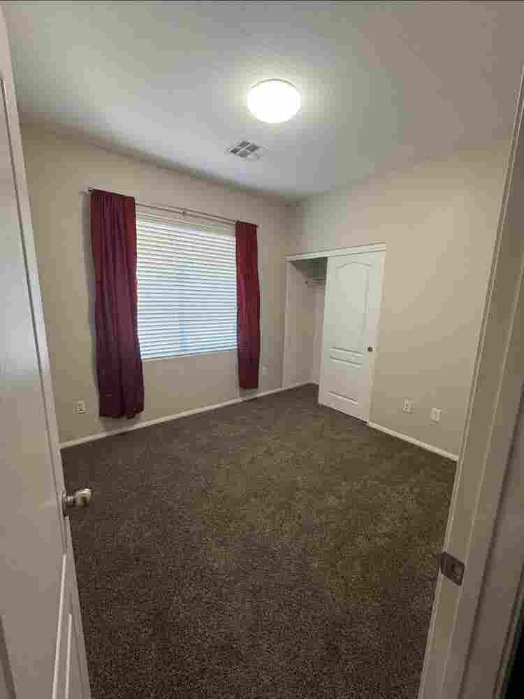 Private rooms for rent