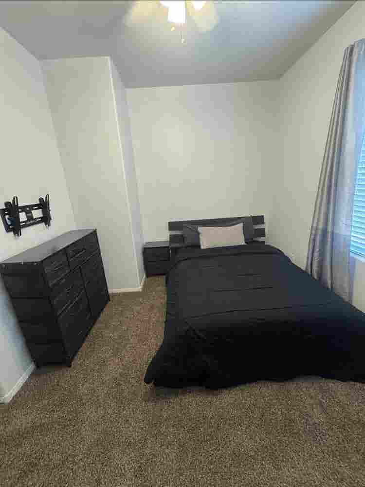 Private rooms for rent
