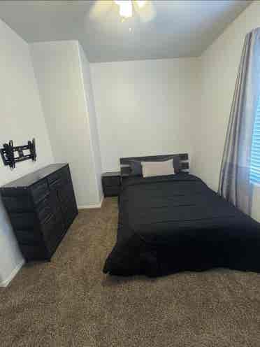 Private rooms for rent