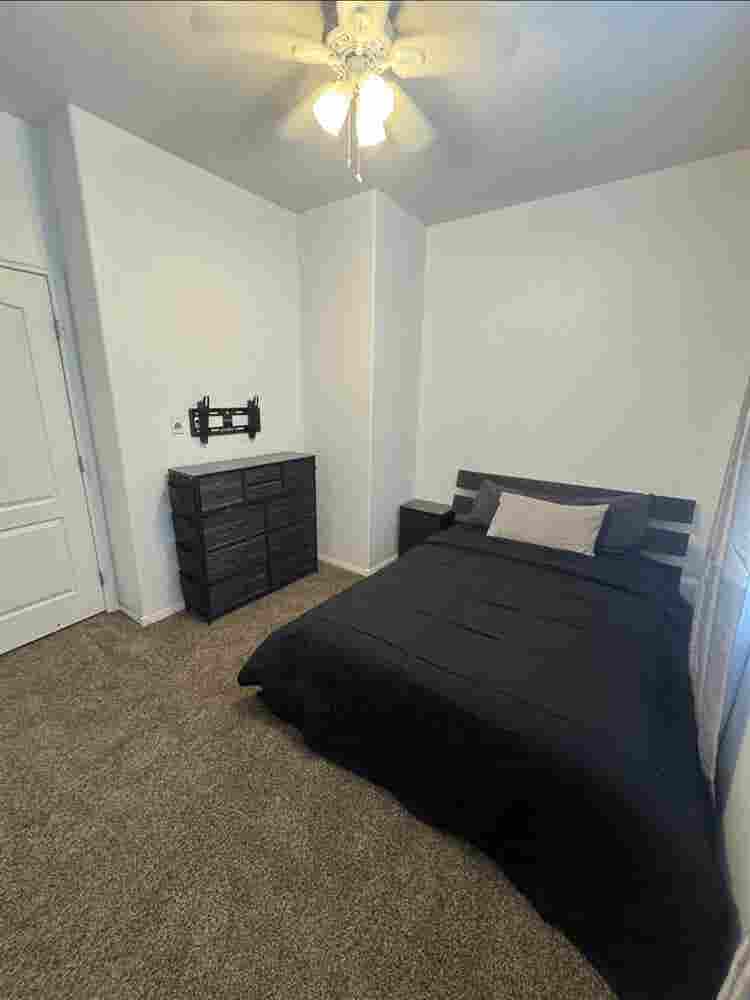 Private rooms for rent