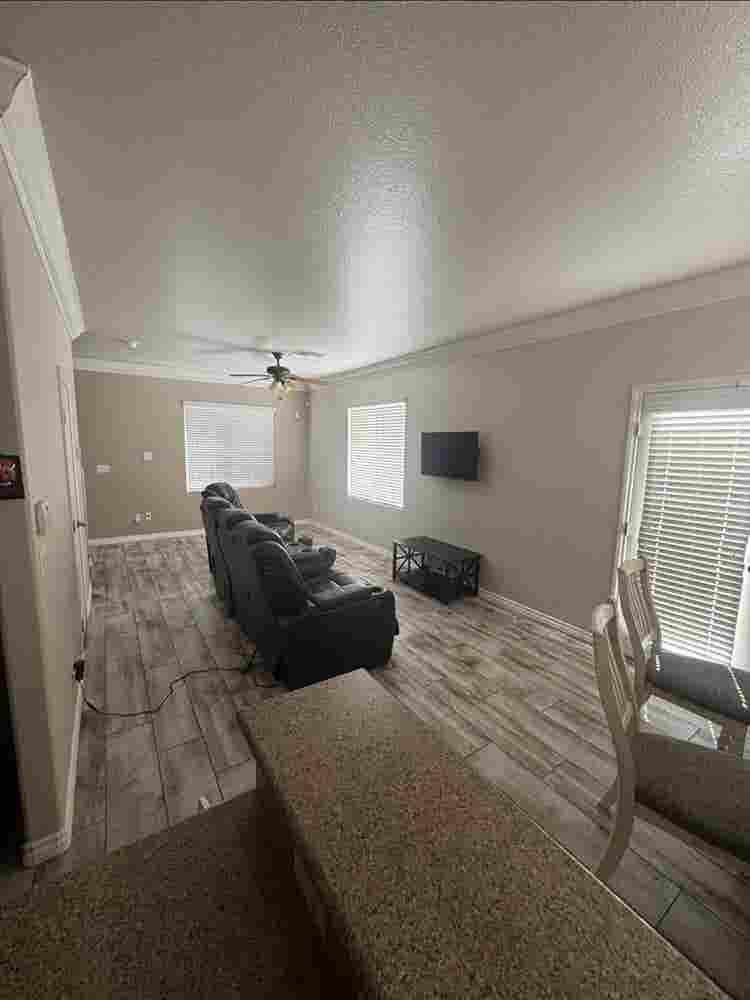 Private rooms for rent