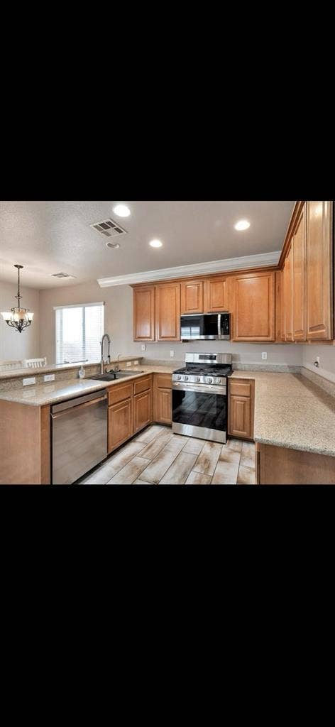 Private rooms for rent