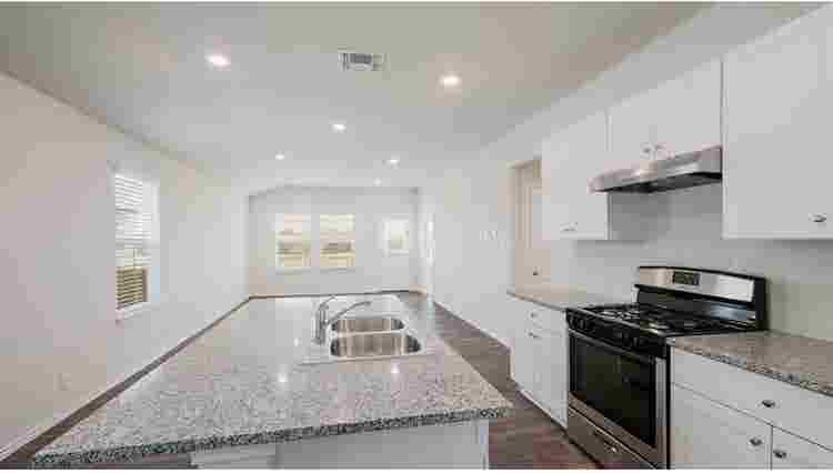 Room available in brand new build