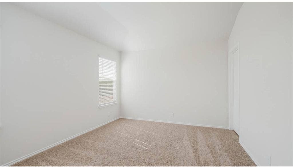 Room available in brand new build