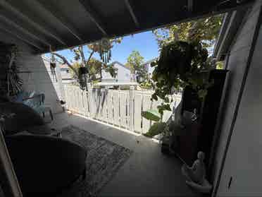 Looking for Roommate