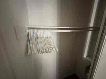 Looking for Roommate