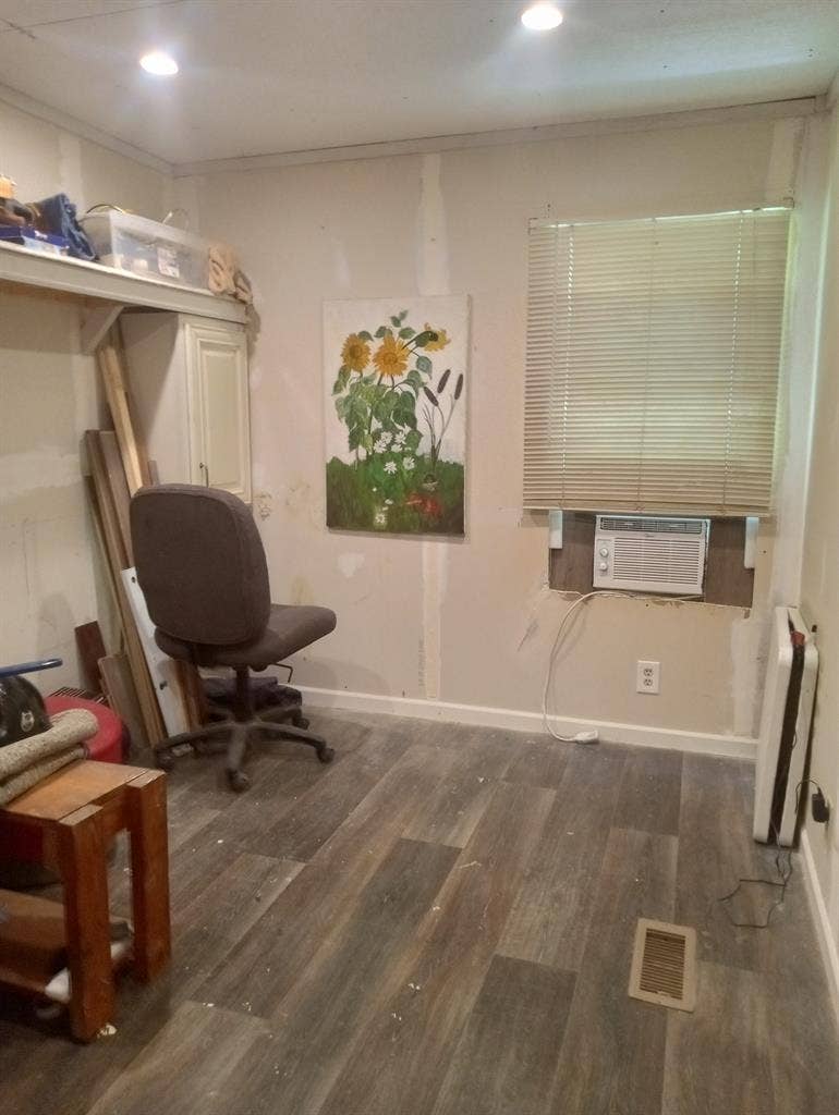 Middle private bedroom for female