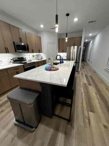 Furnished Master -  All Bills Paid