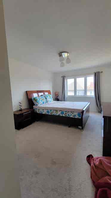 Room for rent Ajax Private/Sharing