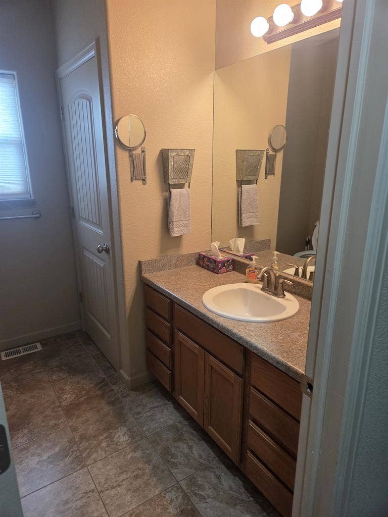 Room for Rent Pueblo West