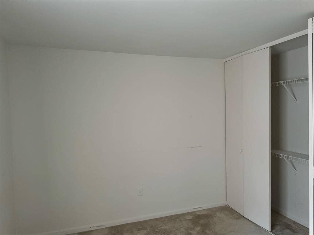 I have a room for rent