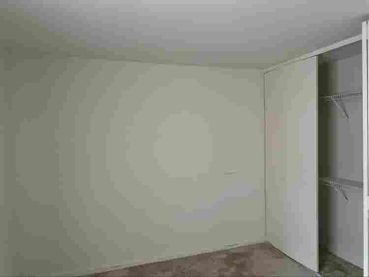 I have a room for rent