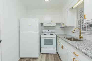 2 BR in Greensboro
